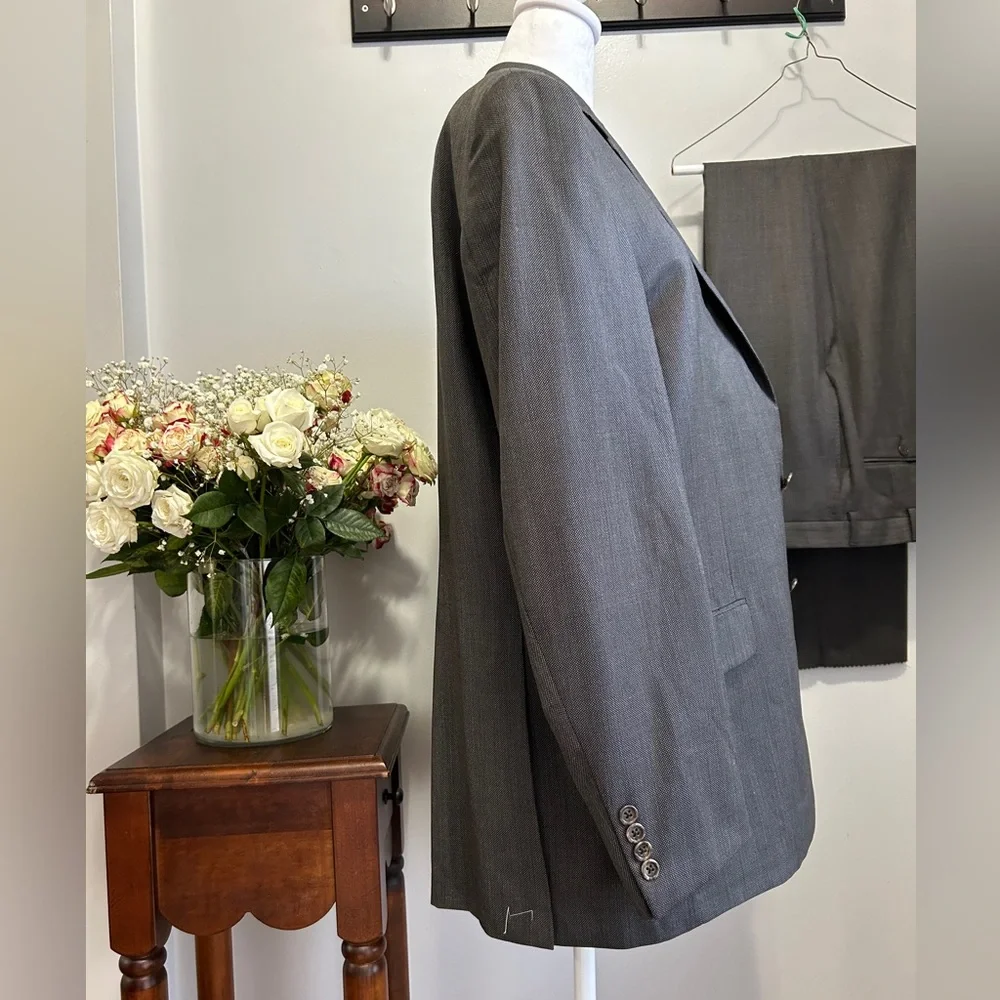 Hickey Freeman Worsted Wool Suit - Picture 7 of 9